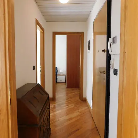 Fratelli Asquasciati 53 - 012 Apartment