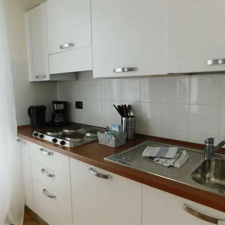 Fratelli Asquasciati 53 - 012 Apartment Sanremo